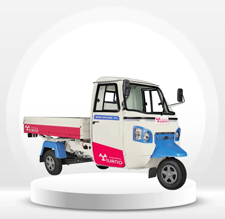 Mahindra Zor Grand - Image 1